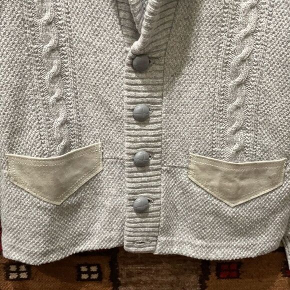 VTG Challenger cablekint and suede grey cardigan - Picture 6 of 10